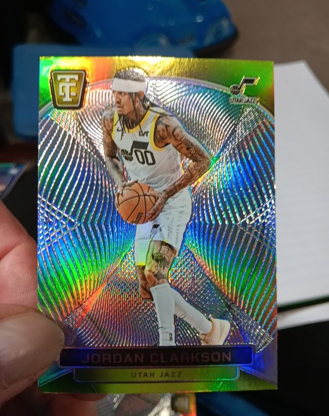 2024-25 Panini Totally Certified #118 Jordan Clarkson — front