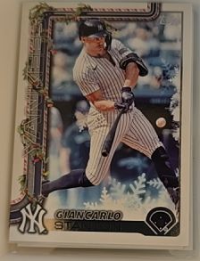 2025 Topps Holiday #H29 Giancarlo Stanton — front