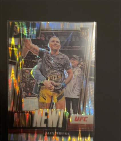 2023 Panini Select UFC #8 Alex Pereira And New! Silver Flash Prizm Rookie — front