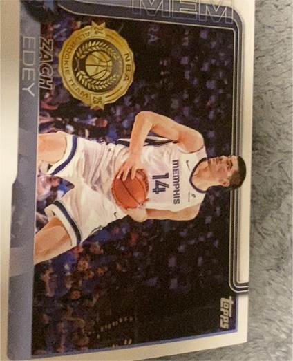 2025-26 Topps #186 Zach Edey Memphis Grizzlies — front