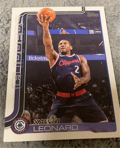 2025-26 Topps #142 Kawhi Leonard — front