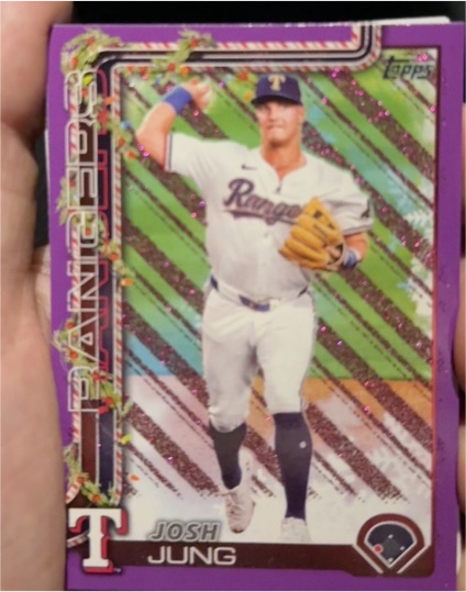 2025 Topps Holiday #H7 Josh Jung — front