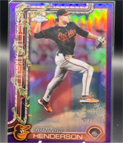 2025 Topps Holiday Chrome #H18 Gunnar Henderson — front