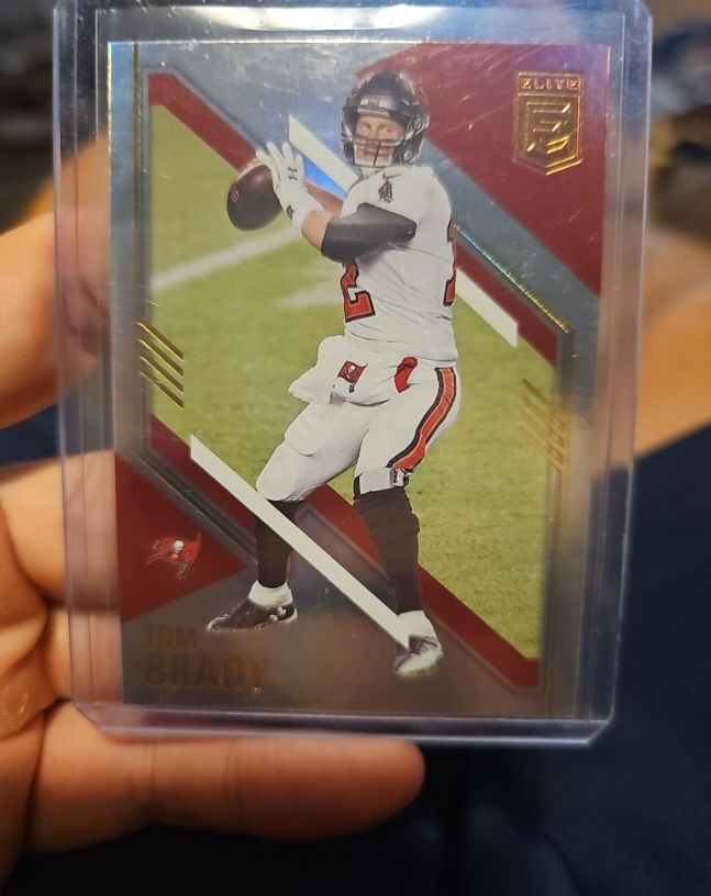 2021 Panini Donruss Elite #7 Tom Brady — front