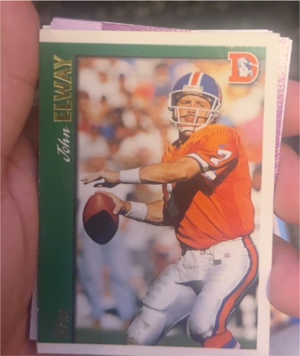 1997 Topps #200 John Elway — front