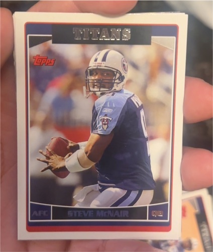 2006 Topps #10 Steve McNair — front