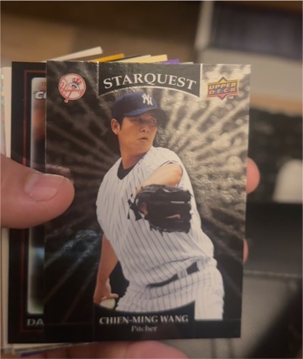 2009 Upper Deck Starquest #SQ-33 Chien-Ming Wang — front