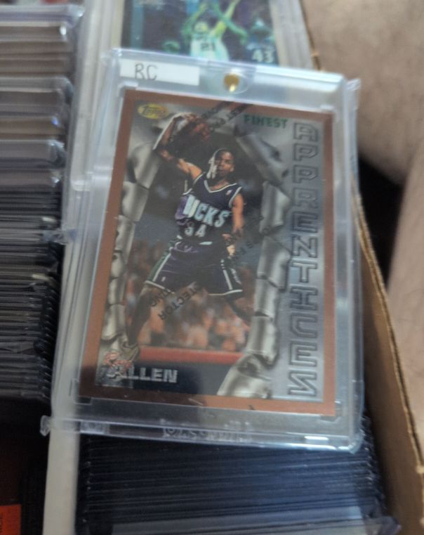 1996-97 Topps Finest #22 Ray Allen — front