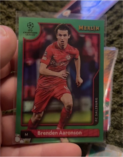 2021-22 Topps Merlin UEFA Champions League #M Brenden Aaronson — front