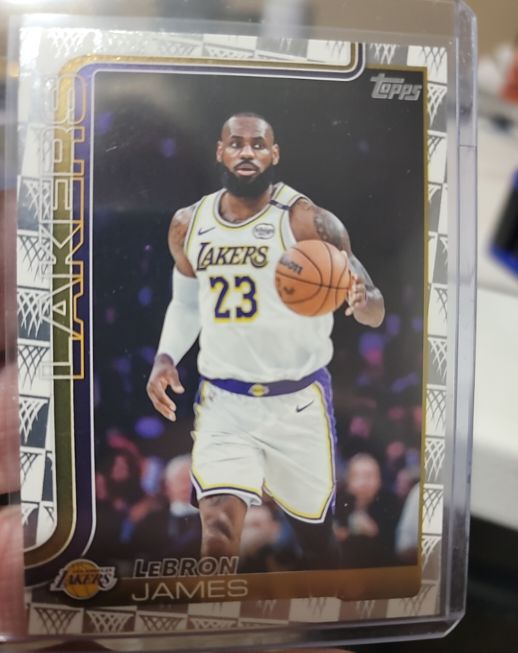 2025-26 Topps Basketball #150 LeBron James — front