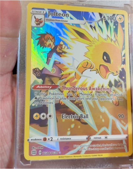 2022 Pokémon TCG Brilliant Stars #TG04 Jolteon — front