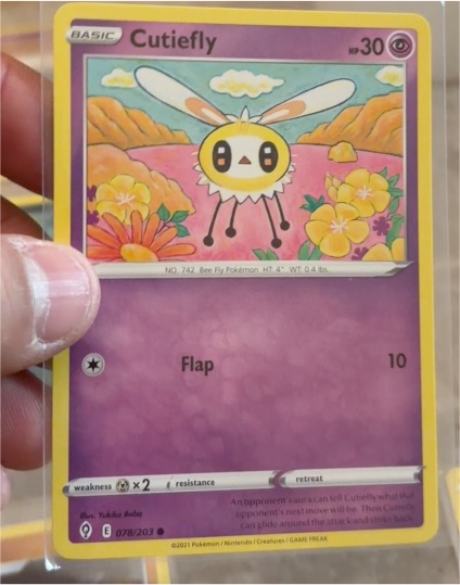 2021 Pokémon SWSH07: Evolving Skies #078 Cutiefly — front