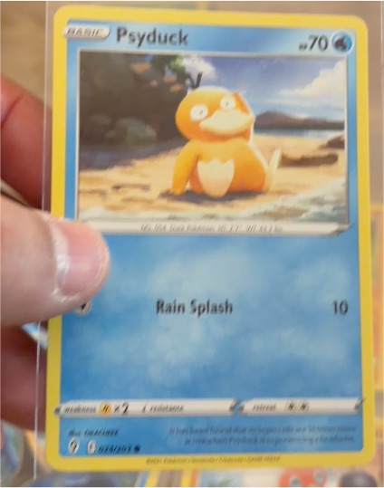 2021 Pokémon SWSH07: Evolving Skies #024 Psyduck — front