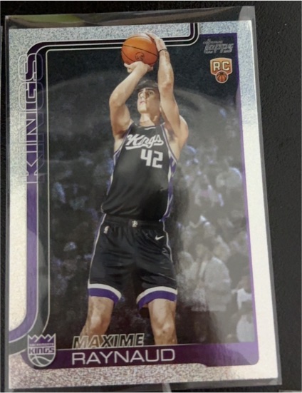 2025-26 Topps #243 Maxime Raynaud — front