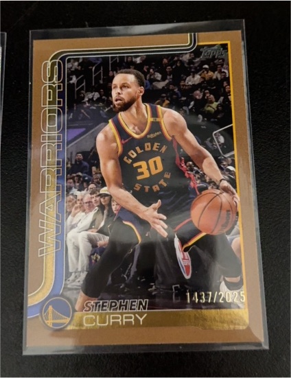 2025-26 Topps Basketball #135 Stephen Curry — front
