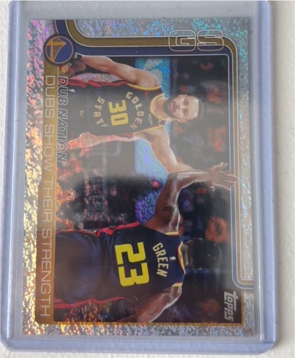 2025-26 Topps #291 Dubs Nation: Dubs Show Their Strength Stephen Curry Draymond Green — front