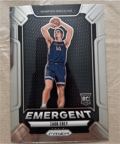 2024-25 Panini Prizm #16 Zach Edey Emergent — front
