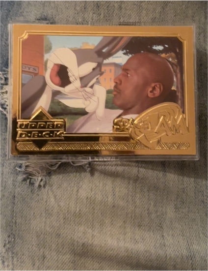 1996 Upper Deck Space Jam #22 Michael Jordan 22 KT Gold — front