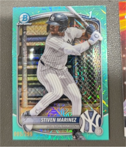 2025 Bowman Chrome #BCP-189 Stiven Martinez — front