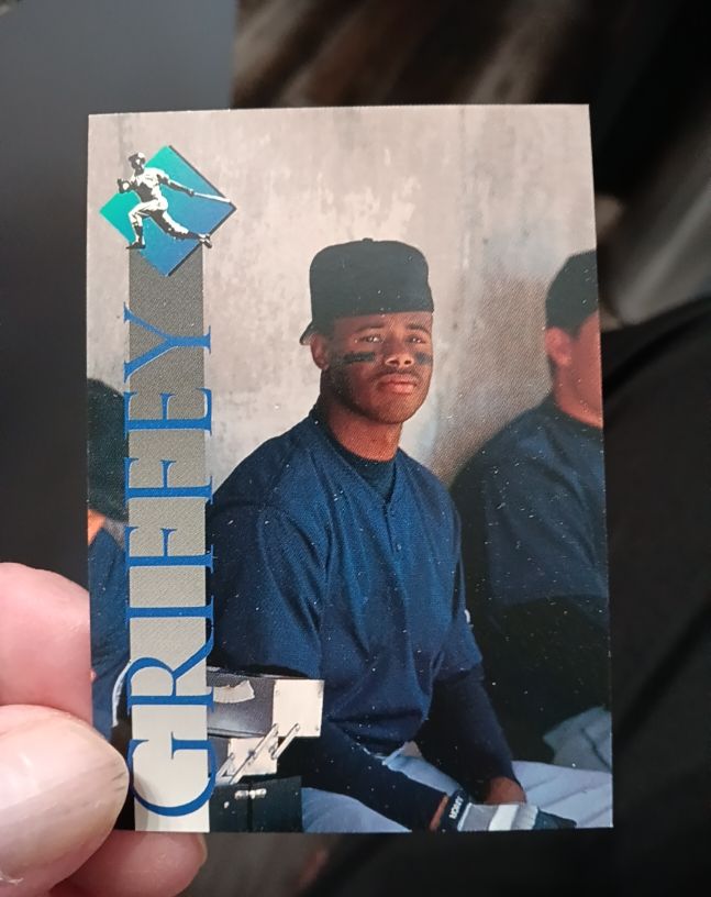 1995 PKK Products #1 Ken Griffey Jr. — front