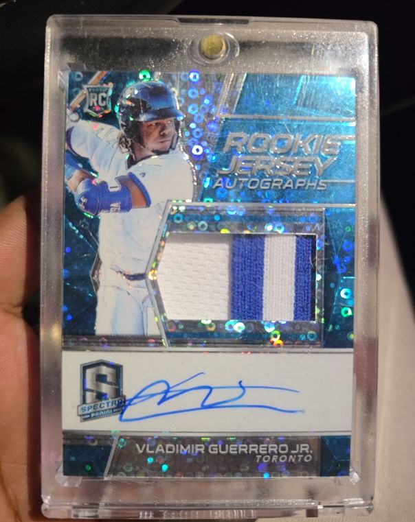 2019 Panini Spectra #144 Vladimir Guerrero Jr. — front