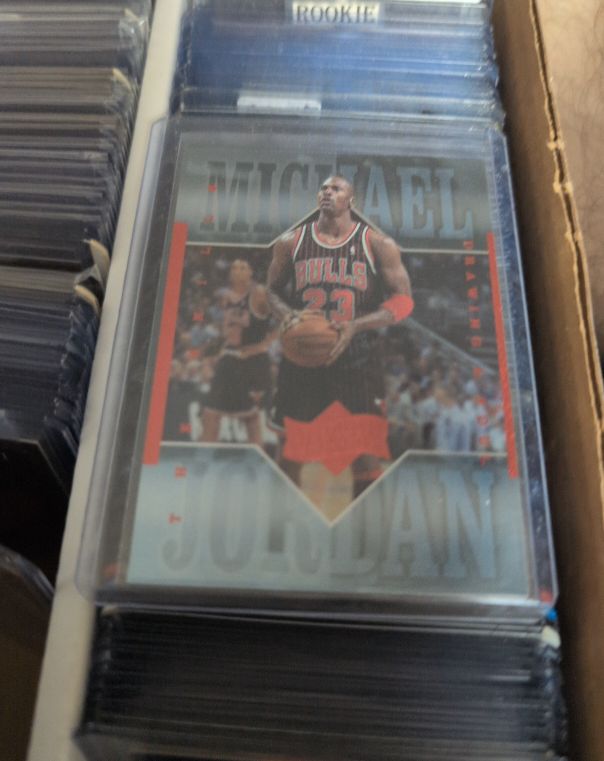 1999 Upper Deck #16 Michael Jordan Athlete of the Century — front