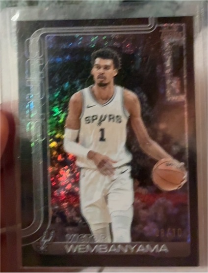 2025-26 Topps #195 Victor Wembanyama — front