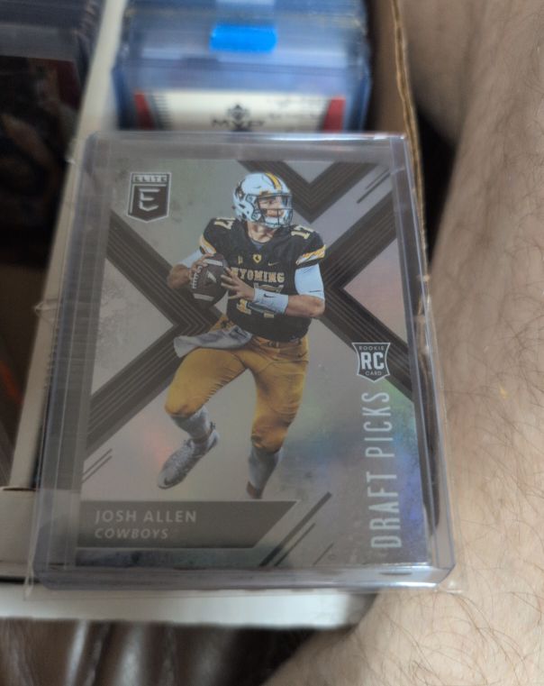 2018 Panini Elite Draft Picks #103 Josh Allen Rookie Wyoming Cowboys — front