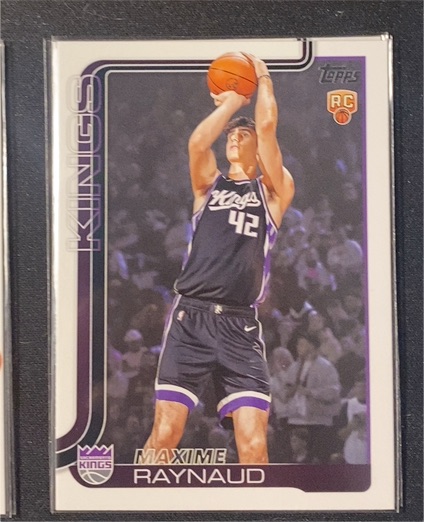 2025-26 Topps #243 Maxime Raynaud — front
