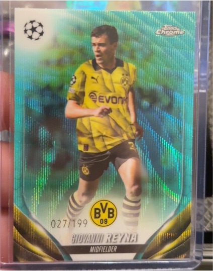 2023-24 Topps Chrome UEFA Club Competitions #174 Giovanni Reyna — front