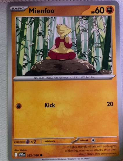 2025 Pokémon Scarlet & Violet White Flare #052 Mienfoo — front
