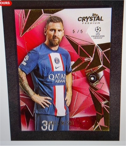 2022 Topps Crystal Premium UEFA Champions League #30 Lionel Messi — front