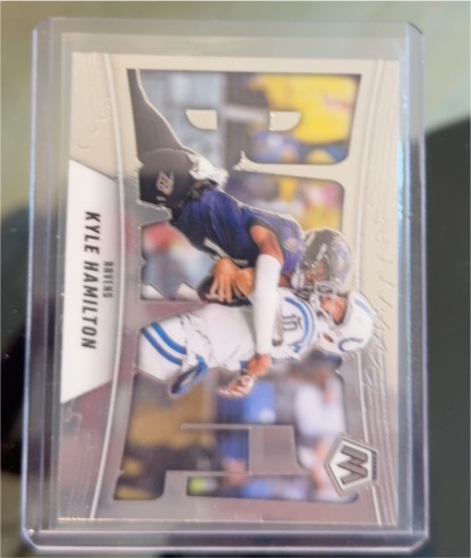2025 Panini Mosaic Bang! #10 Kyle Hamilton — front