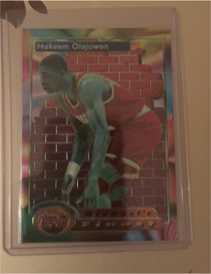 1993-94 Topps Finest #115 Hakeem Olajuwon — front