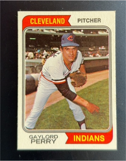 1974 Topps #35 Gaylord Perry — front