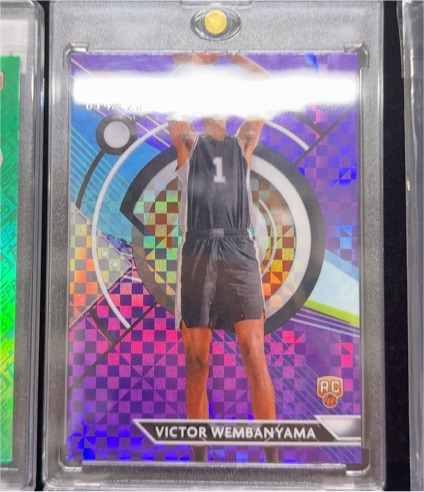 2023-24 Topps Finest #76 Victor Wembanyama — front