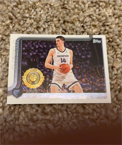 2025-26 Topps Basketball #186 Zach Edey — front