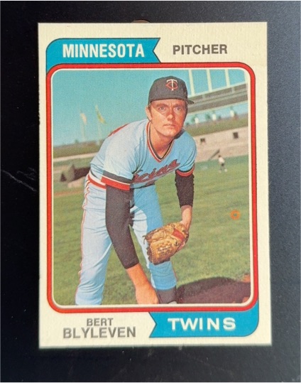 1974 Topps #98 Bert Blyleven — front