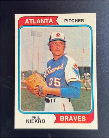 1974 Topps #29 Phil Niekro — front