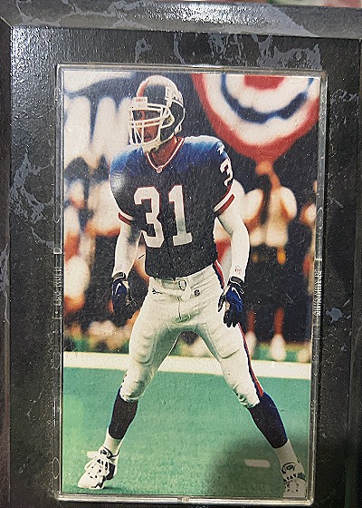1990 Action Packed #31 Lawrence Taylor — front