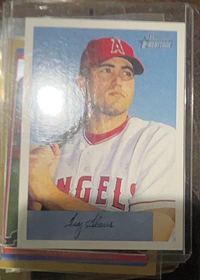 2002 Bowman Heritage #145 Troy Glaus — front