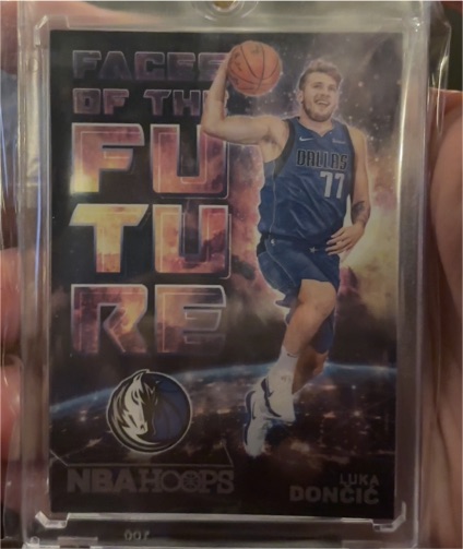 2018-19 Panini Hoops #3 Luka Doncic Faces of the Future Rookie — front