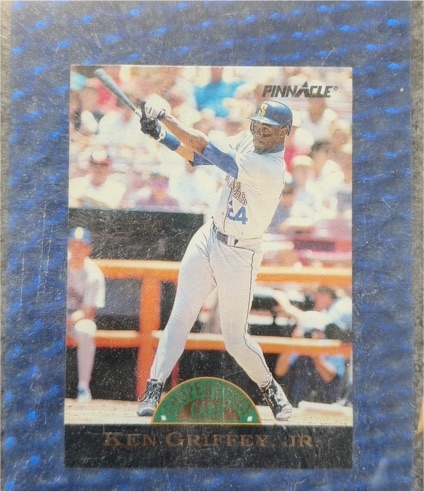 1993 Pinnacle Cooperstown #22 Ken Griffey Jr. — front