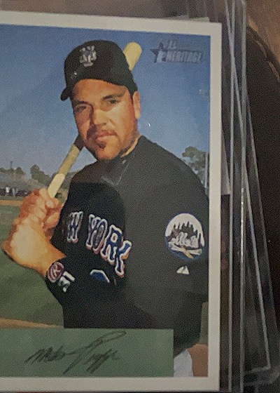 2002 Bowman Heritage #56 Mike Piazza — front