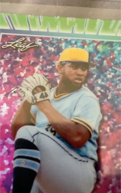 1992 Leaf #13 Dennis Martinez — front
