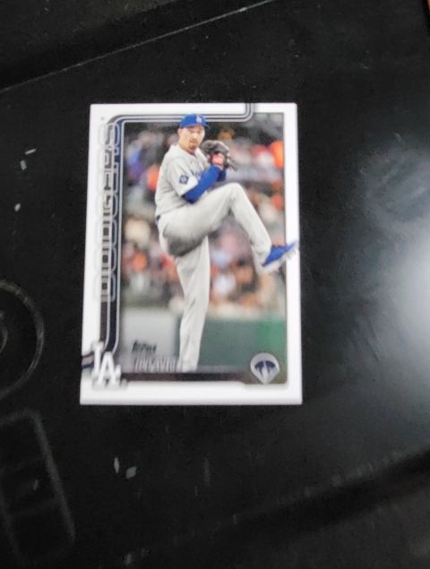 2025 Topps Series 2 #676 Blake Snell — front