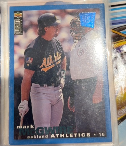1995 Upper Deck Collector's Choice #45 Mark McGwire — front