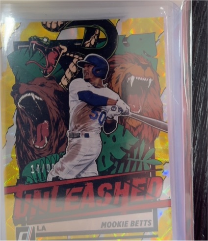 2021 Donruss Unleashed #UNL9 Mookie Betts — front