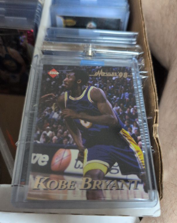 1998 Collector's Edge Impulse MPulse '98 Kobe Bryant — front