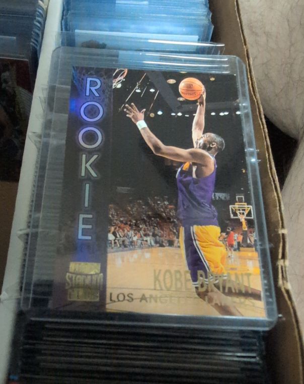 1996-97 Topps Stadium Club Rookies #R9 Kobe Bryant — front